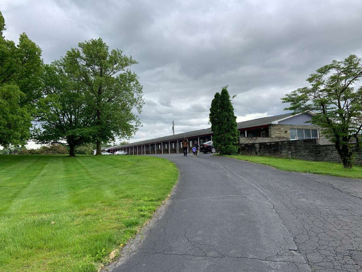 Travelodge By Wyndham Strasburg/Lancaster Amish Country Exterior foto
